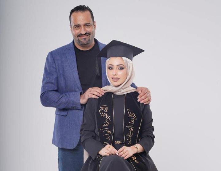 أبو عساف يهنئ المهندس أيمن الترتوري بتخرج ابنته الدكتورة الصيدلانيه أنوار