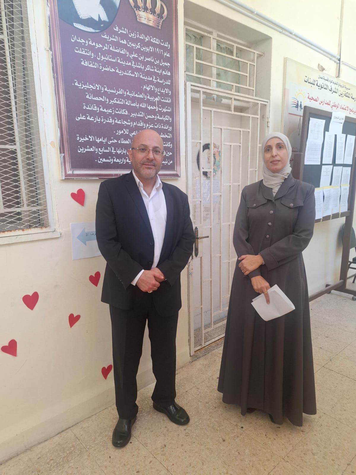 الروسان والطهراوي يتفقدان عددا من مراكز الثانوية العامة