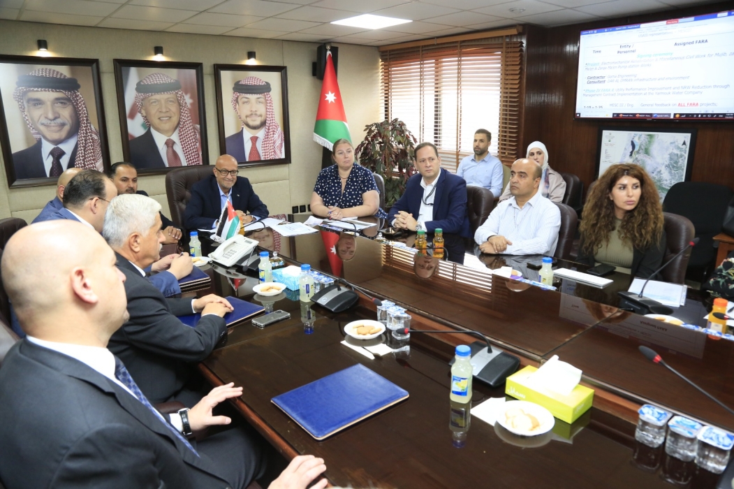 الاتفاقيات تخدم نحو 4 ملايين مواطن في الشمال والوسط ...صور