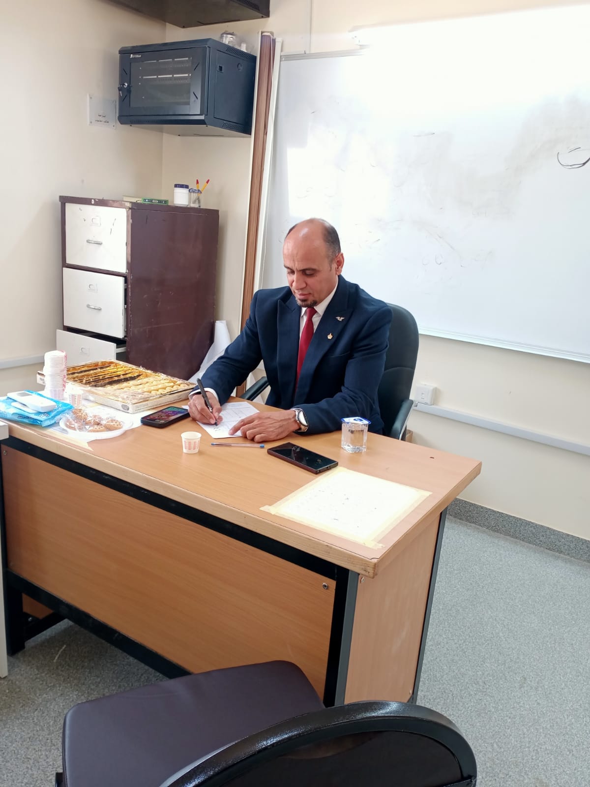 النعيمات يتفقد سير امتحان الثانويه العامة في قاعات  منطقة الجفر   ليومها العاشر  .