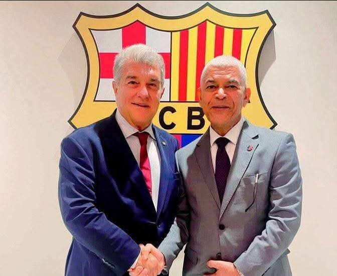 برشلونة يوافق على خوض مباراة ودية في ليبيا