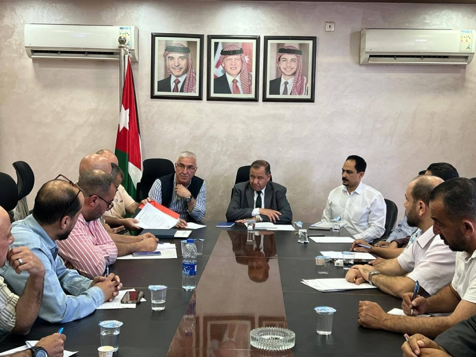 بلدية جرش تكثف استعداداتها لانطلاق مهرجان جرش في 23 تموز ...صور