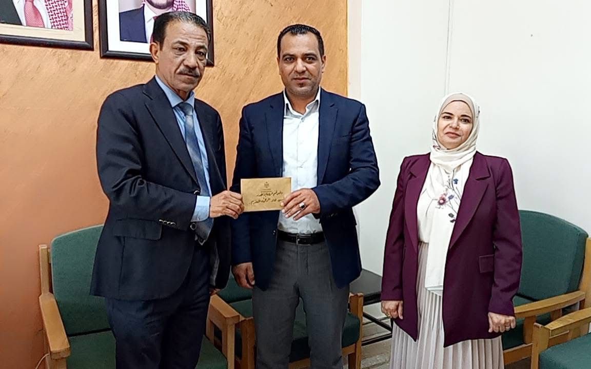 مدير تربية لواء الموقر يوجّه رسالة شكر وتقدير لكوادر امتحانات الثانوية العامة