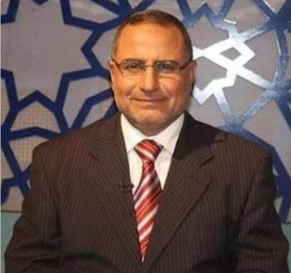 أبو خضير يكتب الوزير بين البقاء بالمحاباة… والبقاء بالإنجاز