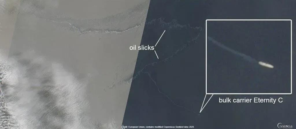 اليمن ..تسرّب 17 ألف طن من نترات الأمونيوم شديدة الخطورة قبالة الحديدة والشرعية تدعو لتحرك دولي عاجل