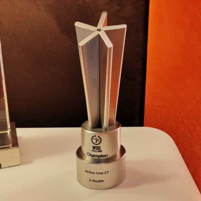 الدفاع المدني يحصل على جائزة القمة العالمية لمجتمع المعلومات (wsis prizes)