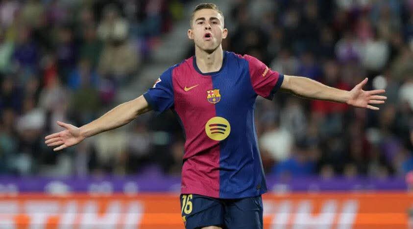 برشلونة يُقفل باب الرحيل على فيرمين لوبيز
