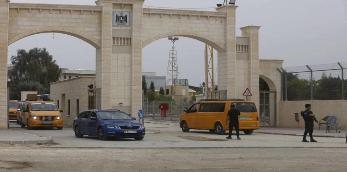 إسرائيل.. تمنع مغادرة حملة الهوية المقدسية عبر باصات شاهين أو خدمة لـ VIP