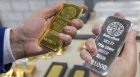 هل يدر الإستثمار في الفضة أرباحاً مثل الذهب؟