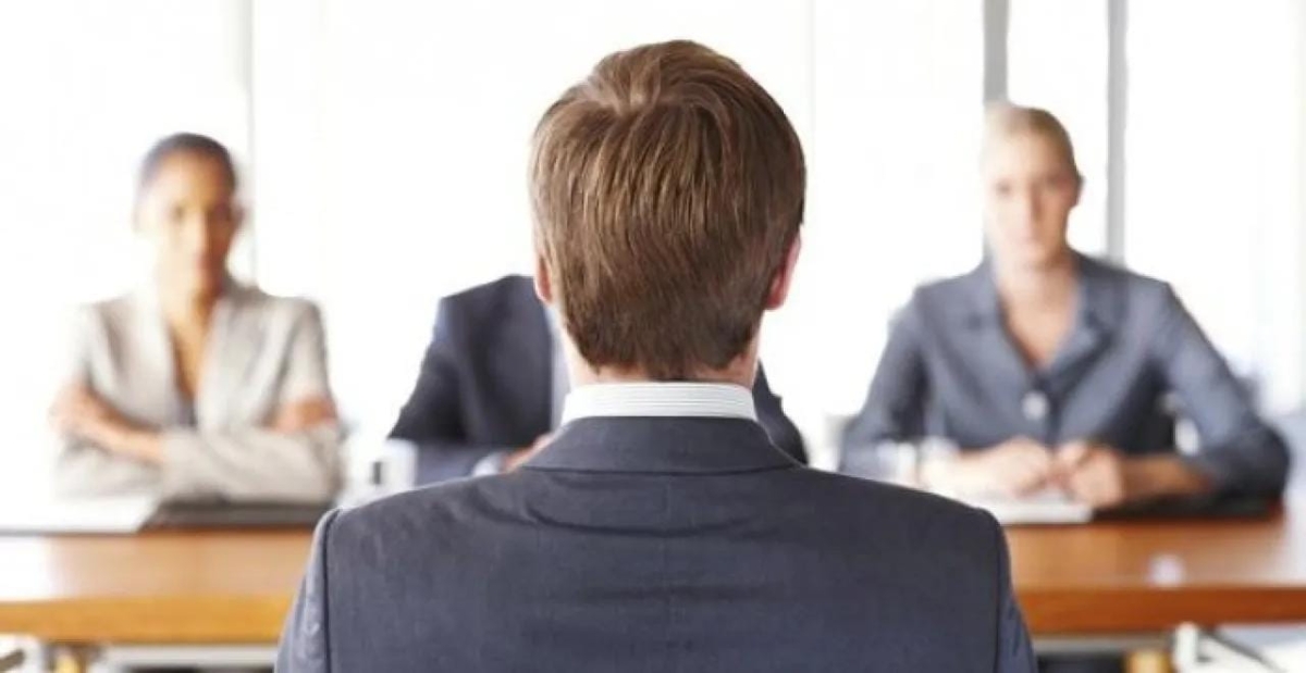 هيئة الخدمة والإدارة العامة: شروط إعلانات التعيين الحكومي تخضع للرقابة