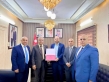 الخصاونة يكرم الموظف المتميز في تربية الطيبة والوسطية
