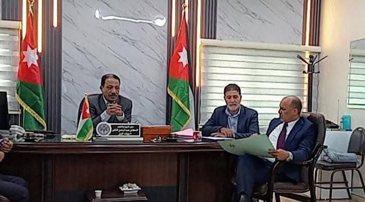 الزبن يترأس اجتماعاً لمناقشة الخطة التحسينية بناءً على نتائج الجولة الثانية لدراسة المتسوق السري