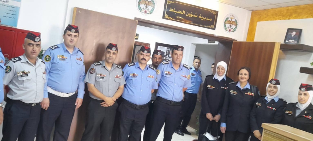 زيارة ميدانية للمشاركين في دورة إدارة الموارد البشرية ...صور