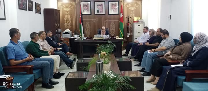 المصري تترأس اجتماع لجنة البرنامج الوطني الصيفي بصمة 2025 في مديرية تربية المزار الشمالي
