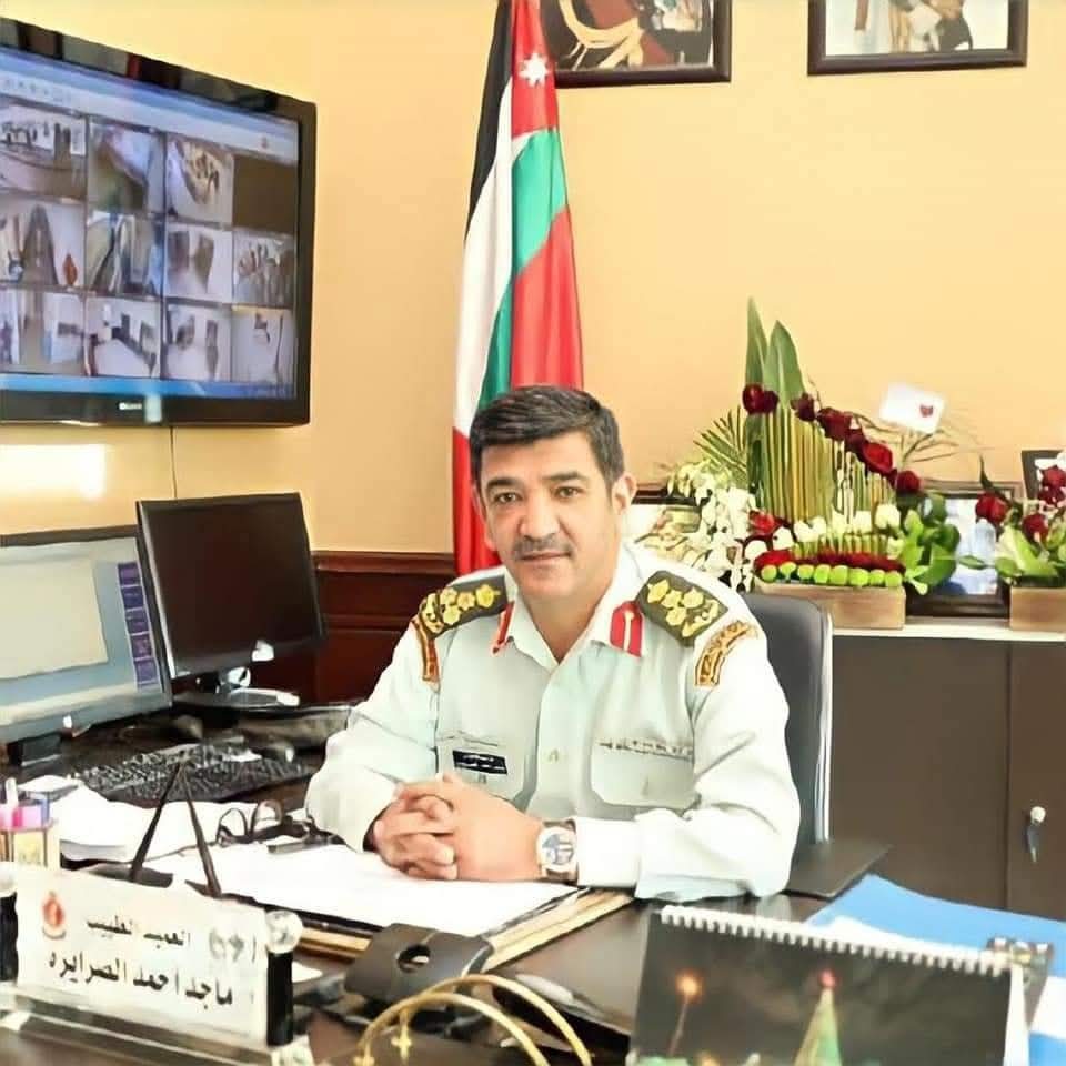 الخريسات يهنئ العميد الطبيب ماجد الصرايرة