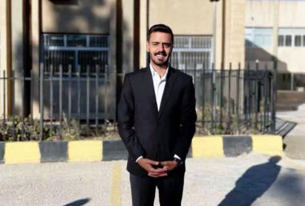 ألف مبارك لـ عمر الرغايفة تخرجه من كلية الحقوق في الجامعة الأردنية