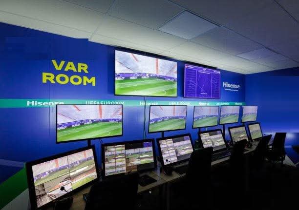 تعديلات مرتقبة على تقنية الفيديو VAR قد تغيّر شكل كرة القدم