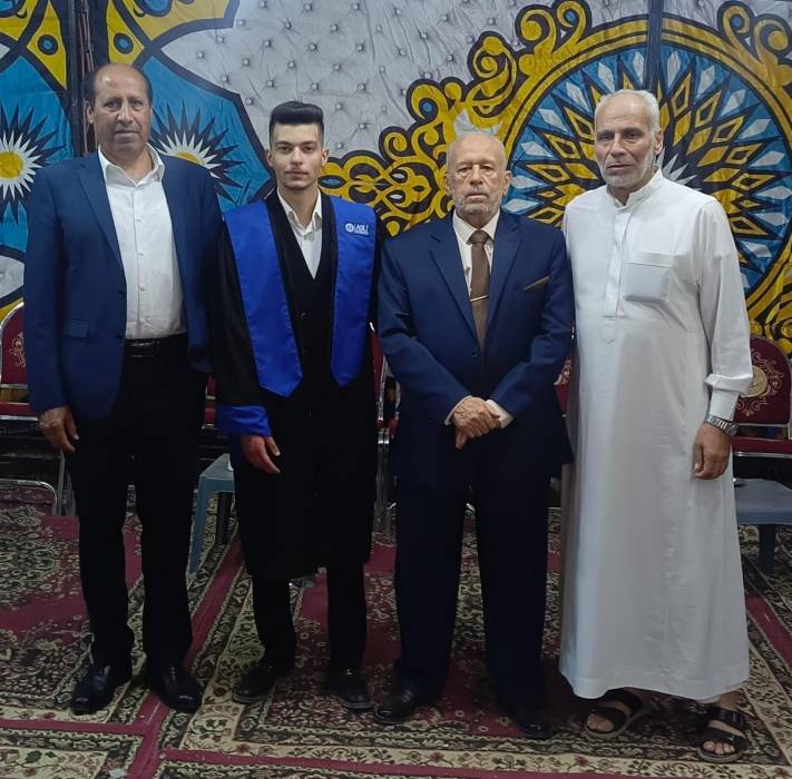 مصطفى التميمي ينال درجة البكالوريوس في الذكاء الاصطناعي في المحاسبة والتدقيق