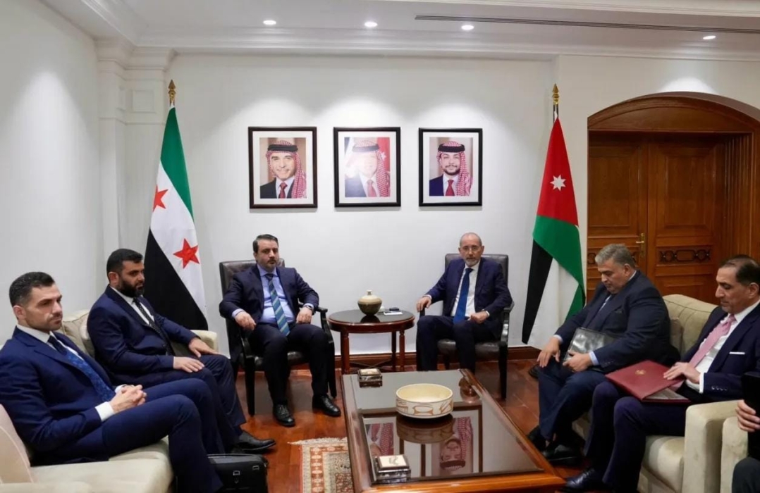 وزيرا خارجية الأردن وسورية يبحثان تعزيز العلاقات المجالات كافة