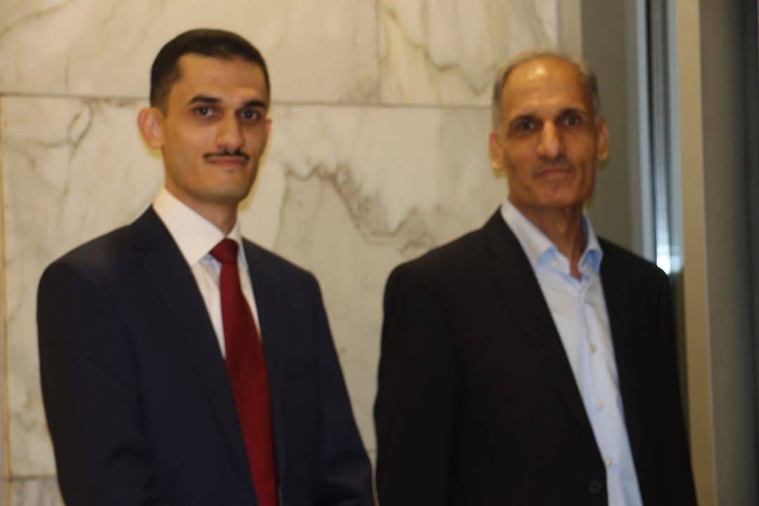 الخريشا يحتفل بتخرّج نجله الدكتور محمد من كلية الطب ...صور