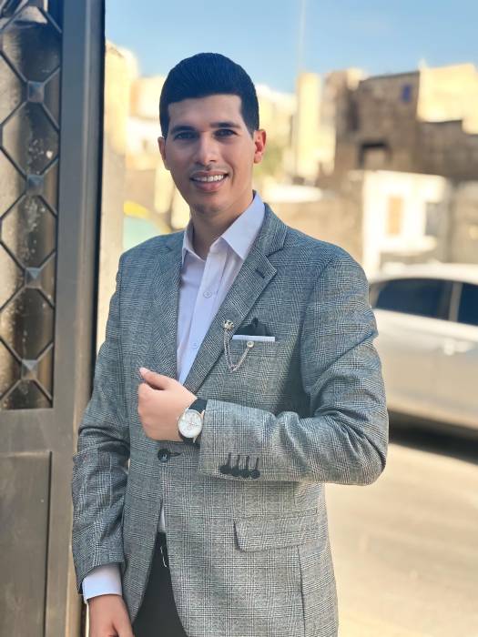 محمد الزعبي يُطفئ شمعته الـ32.. سنوات من العطاء والطموح