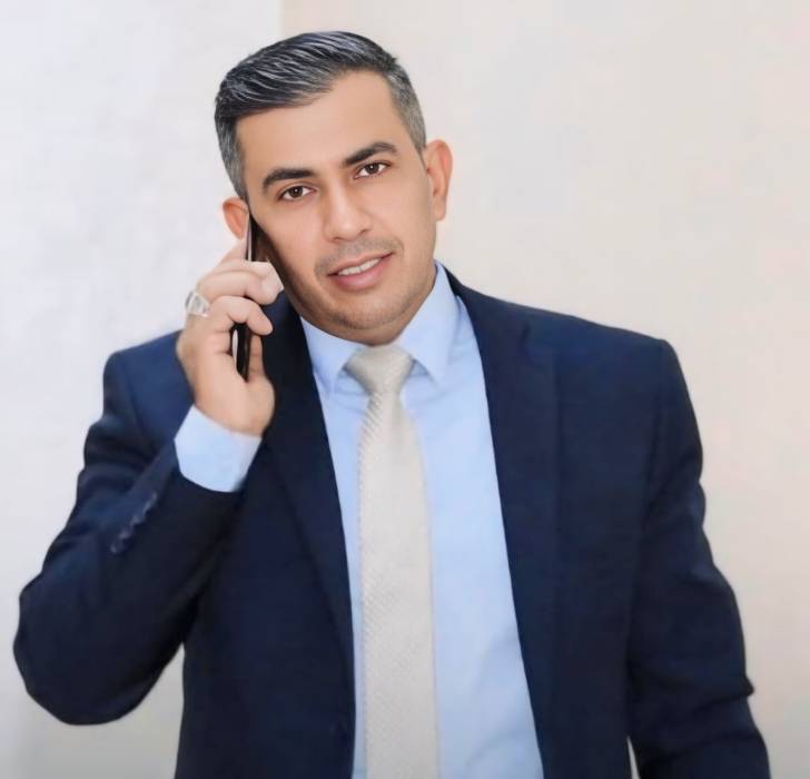 هلا أسامة السحيم تنال درجة البكالوريوس في إدارة الأعمال من البلقاء التطبيقية