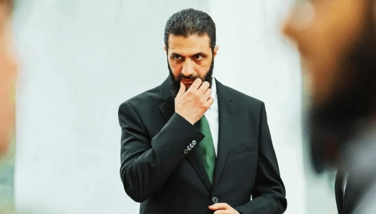 صحيفة عبرية تزعم : الشرع نجا من 3 محاولات اغتيال منذ تسلّمه السلطة
