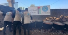 الحملة الأردنية توزع وجبة دمثة العدس على النازحين في مواصي خان يونس