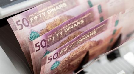 بكفالة الحكومة .. طرح سندات بـ 50 مليون دينار للكهرباء الوطنية