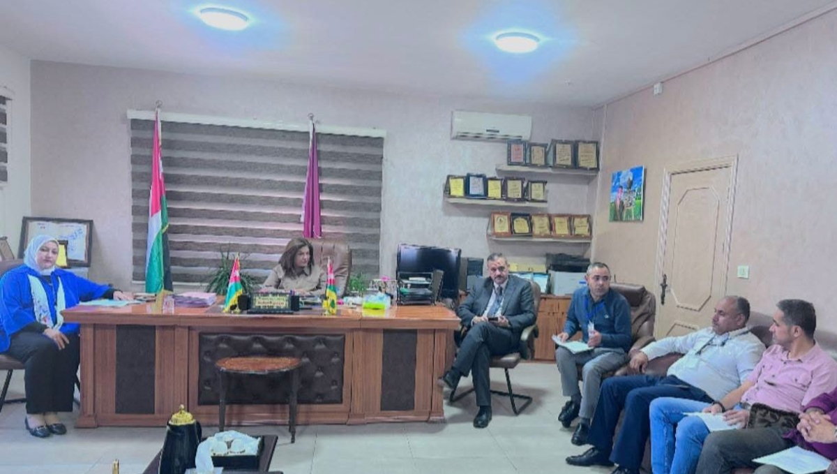 العجارمة تترأس اجتماع المنسقين الإداريين لمراكز الثانوية العامة للامتحان العام  للعام 2025  لطلبة الصف الحادي عشر