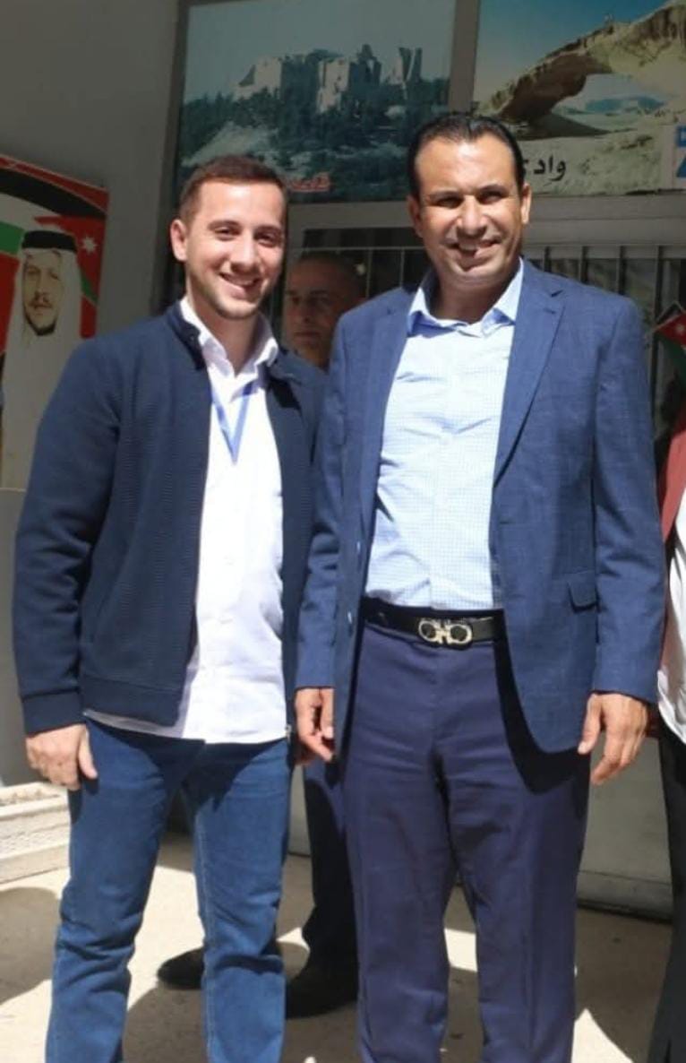 الأردنُ يسندُ الشقيقَ في الميدان... والعجارمة يُسطّرُ ملحمةَ النخوة في البطولة العربية.