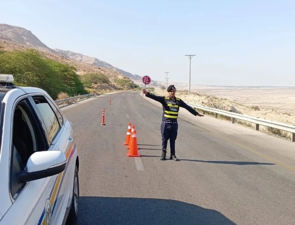 الأردن .. الدوريات الخارجية تنصح السائقين