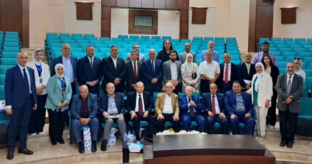 عمان الأهلية تُنظّم يوماً علمياً بمناسبة اليوم العالمي لمكافحة التصحر والجفاف ...صور