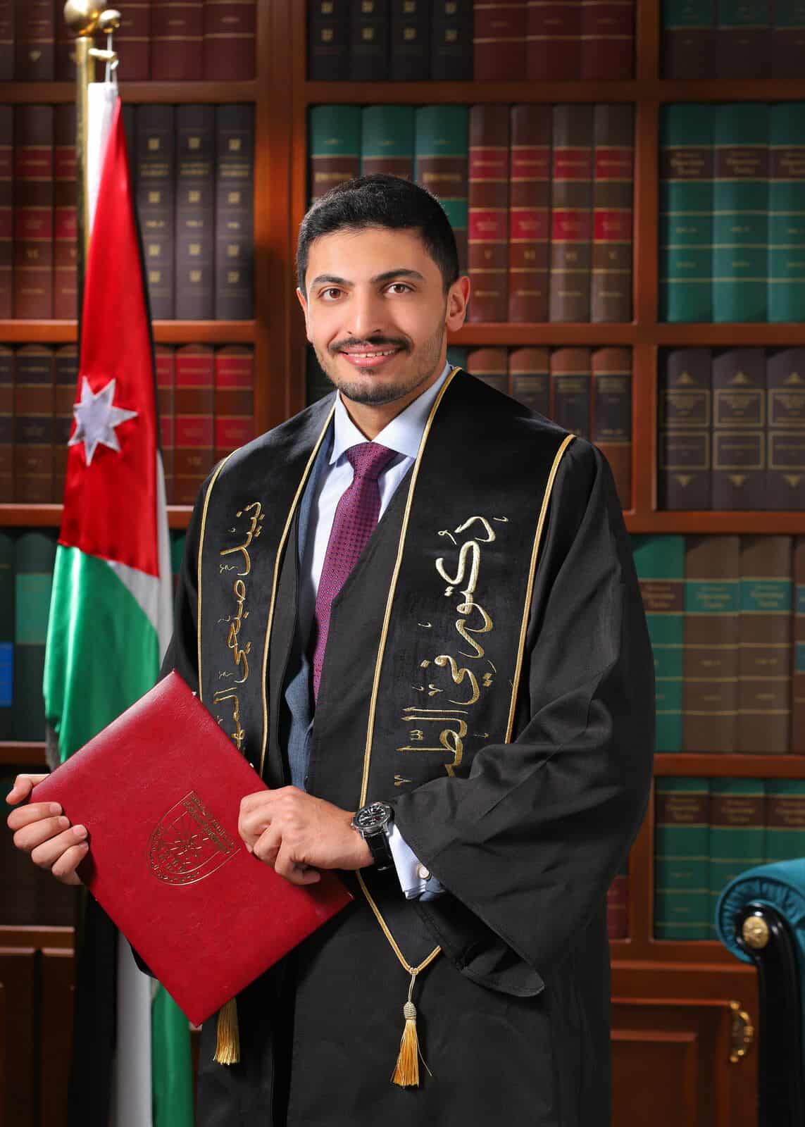 دعوة وتهنئة بمناسبة تخرّج الدكتور نبيل المهيرات
