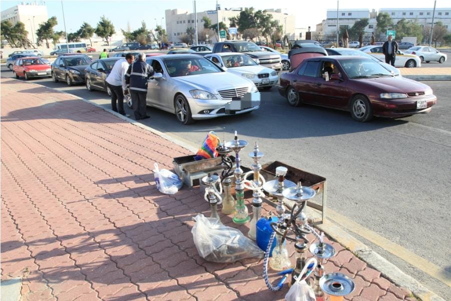 حدائق الحسين تمنع الأراجيل وتبدأ تفتيش المركبات