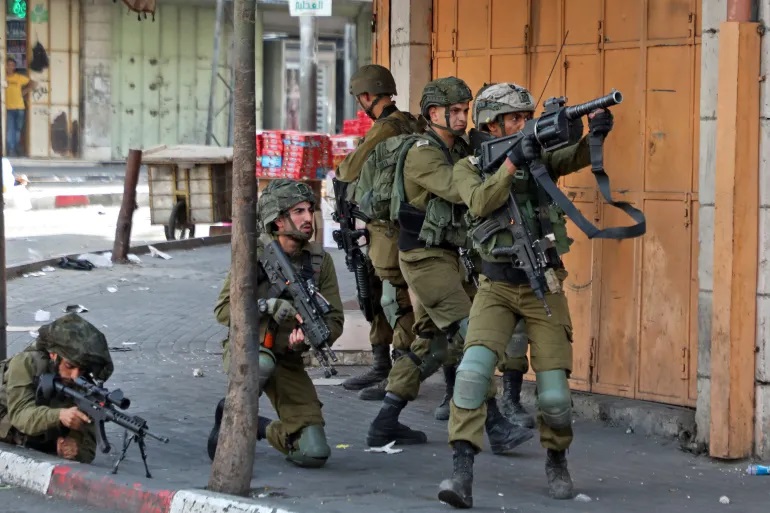 استشهاد فلسطينيين برصاص الاحتلال الإسرائيلي