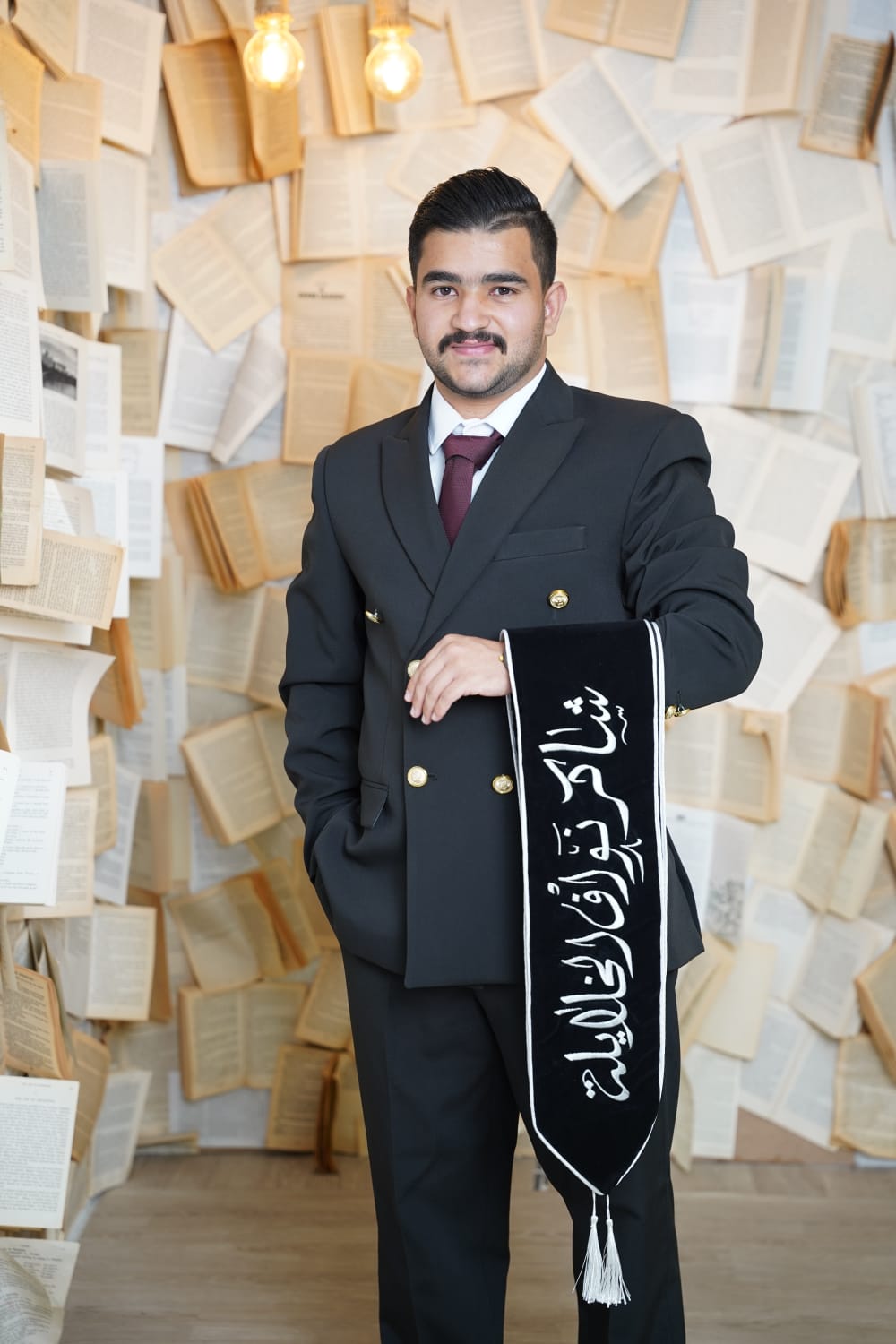 شاكر الخلايلة يختتم مشواره الجامعي في التحاليل الطبية