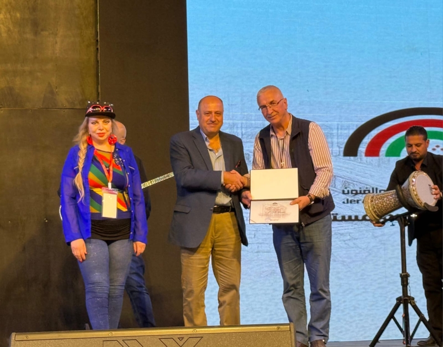 مهرجان جرش يحتفي بجماليات الأردن بألوان عالمية : سمبوزيوم مهرجان جرش الدولي  للفنون التشكيلية أرسم وطنك الأردن