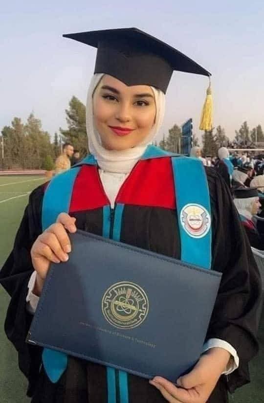 نيروز الإخبارية تهنئ شهد ابنة  الفنان الراحل متعب السقار بحصولها على درجة البكالوريوس