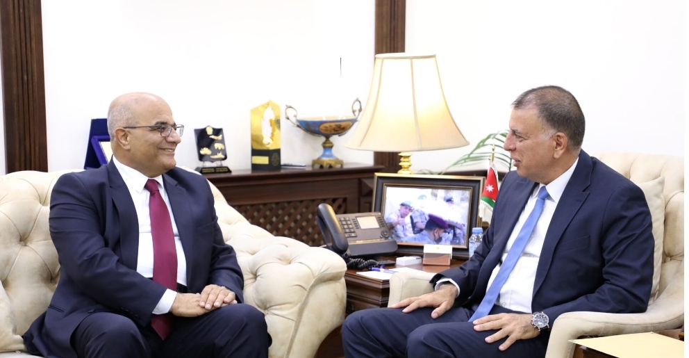 وزير الداخلية يلتقي مجلس نقابة الصحفيين الأردنيين