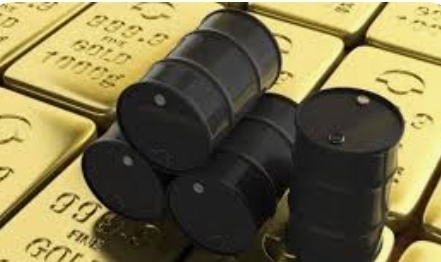 ارتفاع أسعار الذهب وتراجع الدولار واستقرار النفط عالميا