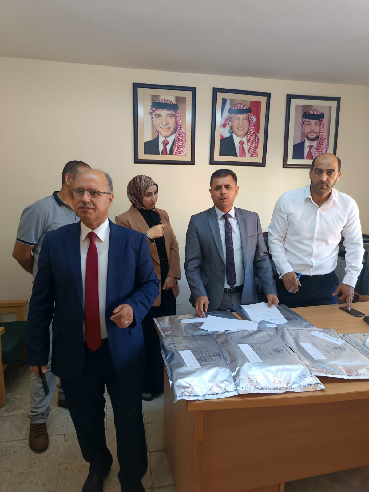 ( ٤٩٢) طالبا وطالبة يتقدمون لإمتحانات الجزء الأول من الامتحان العام 2025 في لواء البترا