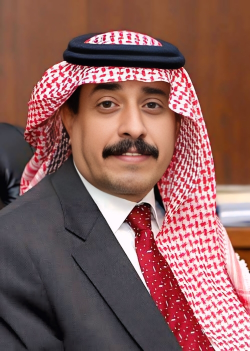 في زيارة مفاجئة للاطمئنان على صحته.. الحجايا يوجّه رسالة مجتمعية حول تبسيط المناسبات