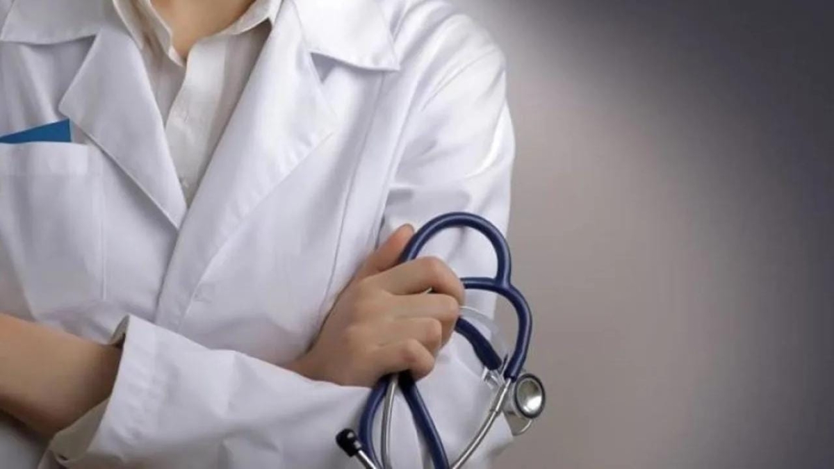 تعليمات معدلة تمنح الطبيبة المتدربة إجازة أمومة مدتها 30 يومًا