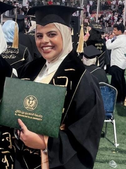 مبارك التخرج لأسيل الفواعير
