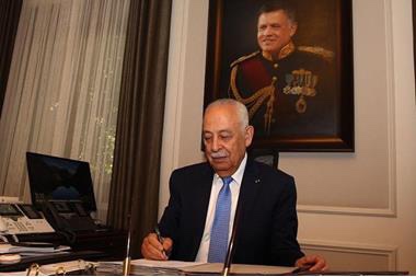 العيسوي.. جسر الثقة بين قائد حكيم وشعب وفي
