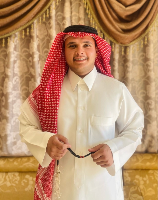 الشيخ حاتم نواش القاضي يدخل القفص الذهبي
