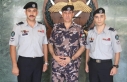 مدير الدفاع المدني يكرم مسعفين لإنقاذهم طفل في البلقاء