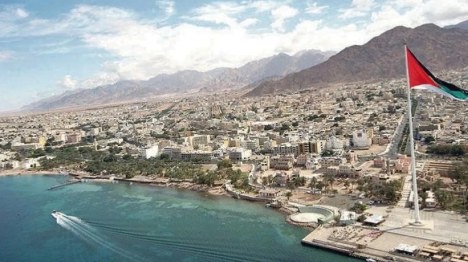 محافظ العقبة يوقف أحد أخطر فارضي الأتاوات