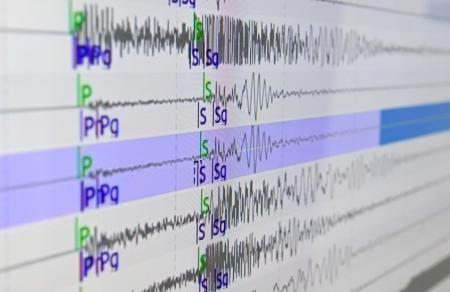 زلزال بقوة 5.73 درجة يضرب جنوبي إيران